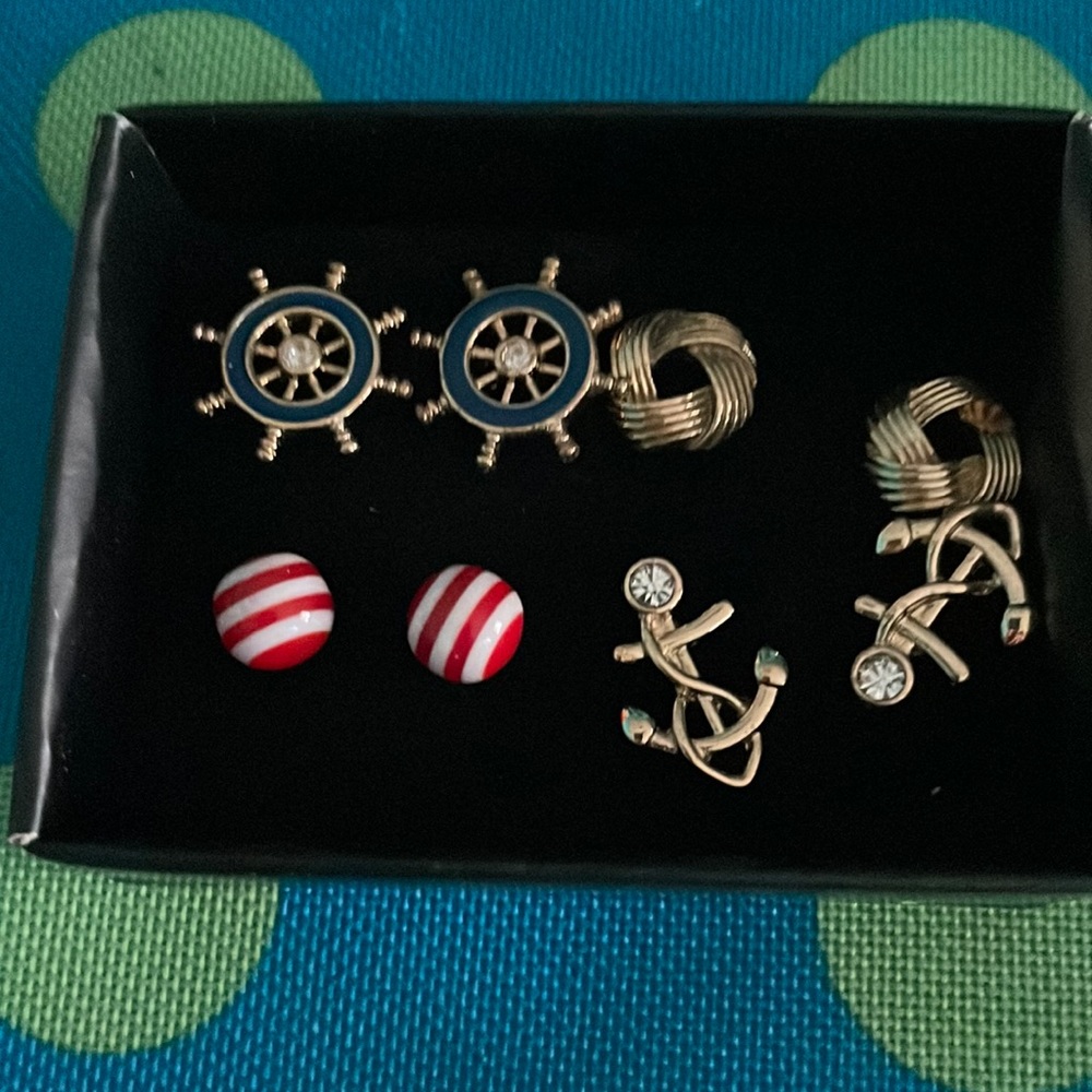 Avon nautical 4 pair earring set.